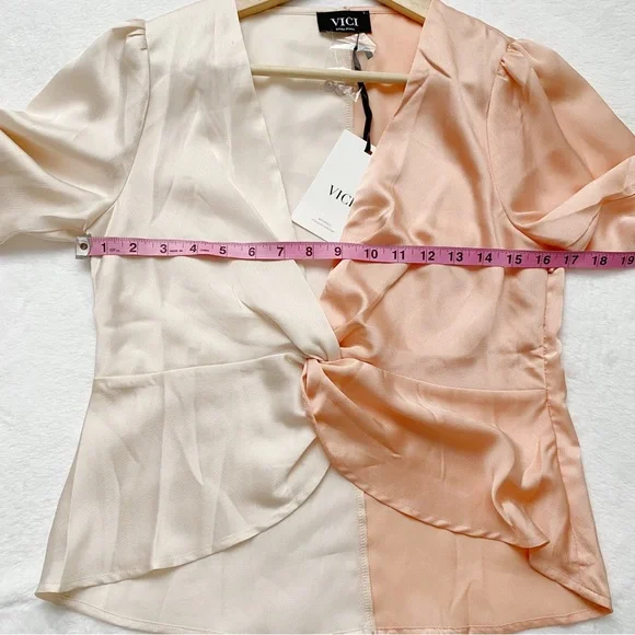 NWT Peach & Cream Color Block Twisted Front Blouse - Picture 6 of 11